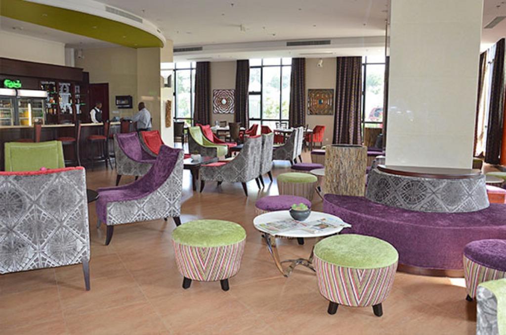 President Hotel At Umodzi Park Lilongwe Extérieur photo
