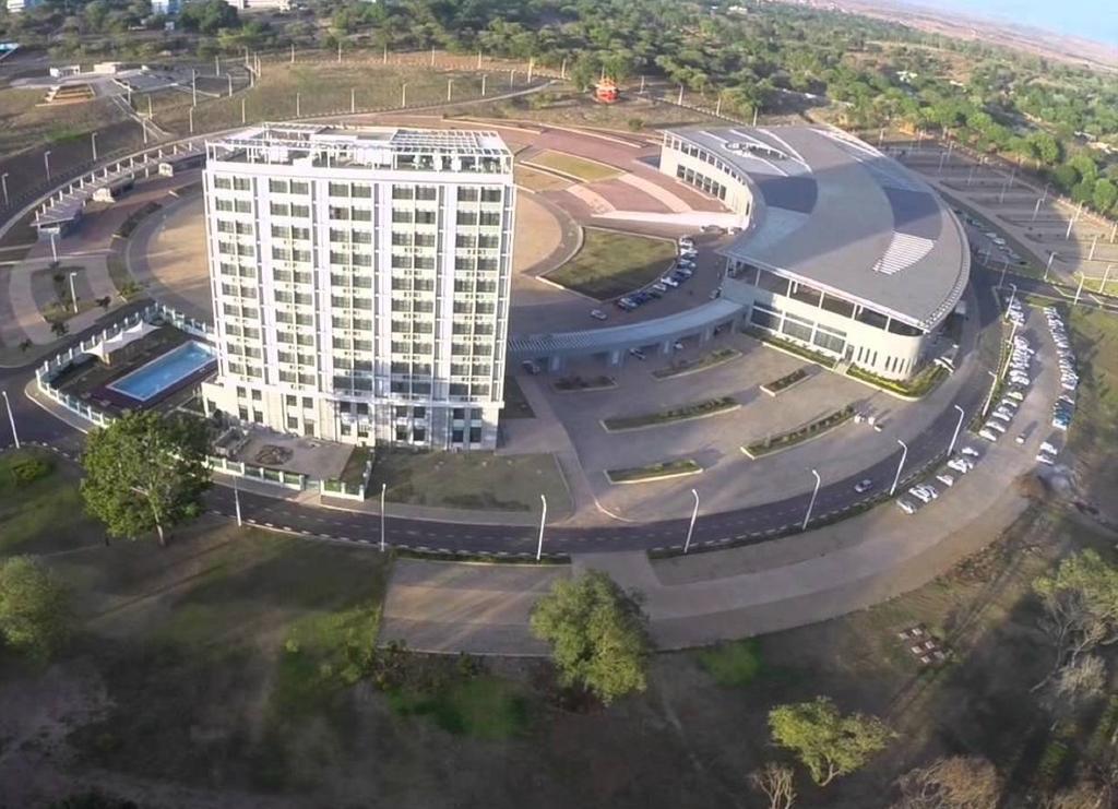 President Hotel At Umodzi Park Lilongwe Extérieur photo