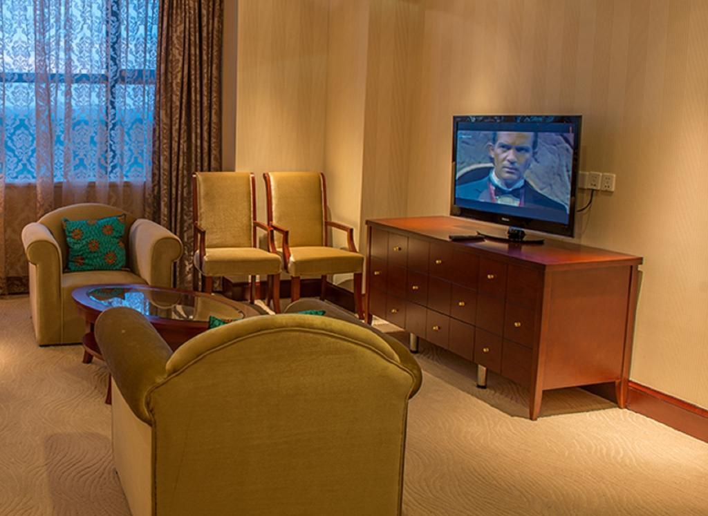 President Hotel At Umodzi Park Lilongwe Chambre photo